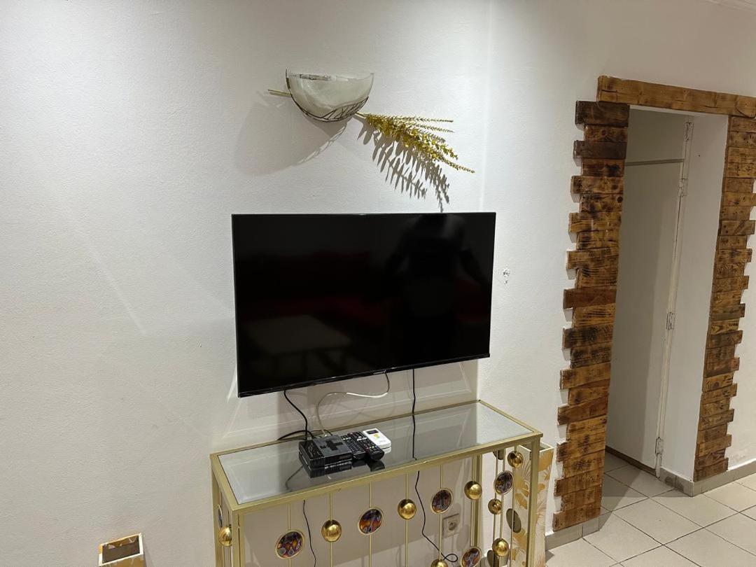 Iris Room Libreville Dış mekan fotoğraf