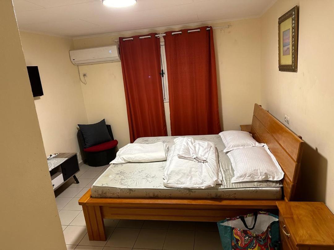 Iris Room Libreville Dış mekan fotoğraf