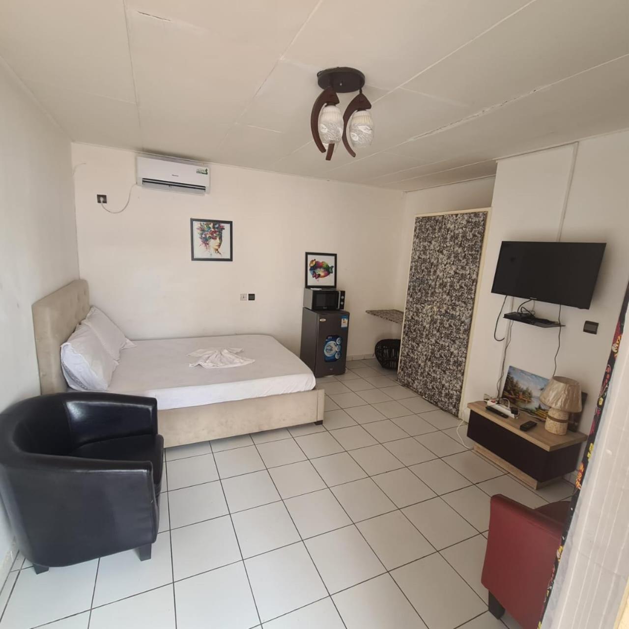 Iris Room Libreville Dış mekan fotoğraf